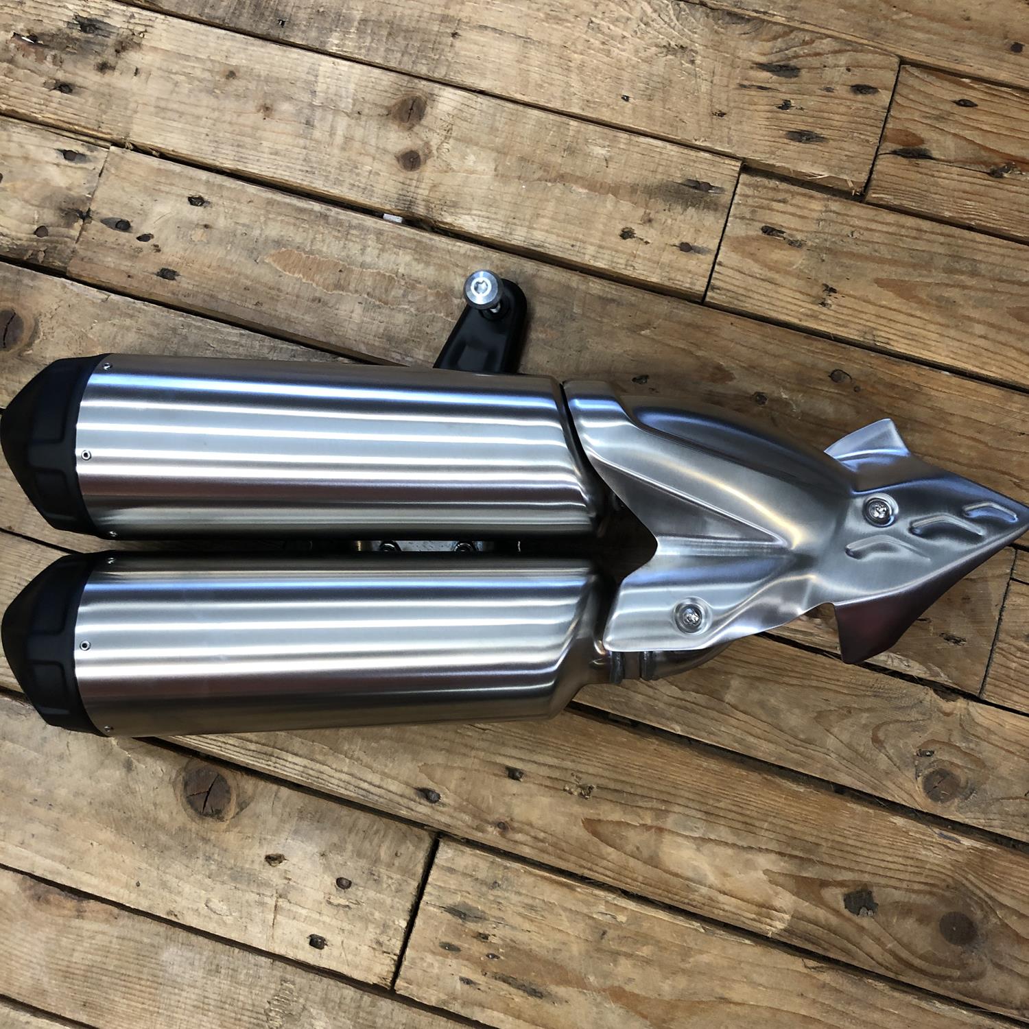 Indian FTR 1200 original exhaust silencer / muffler